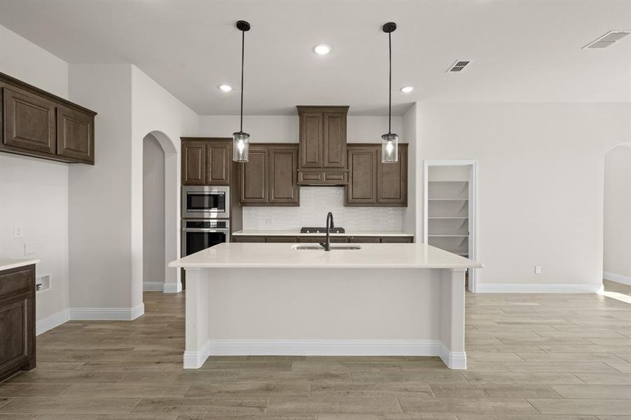 16_387 Paddle Boat- Kitchen-1