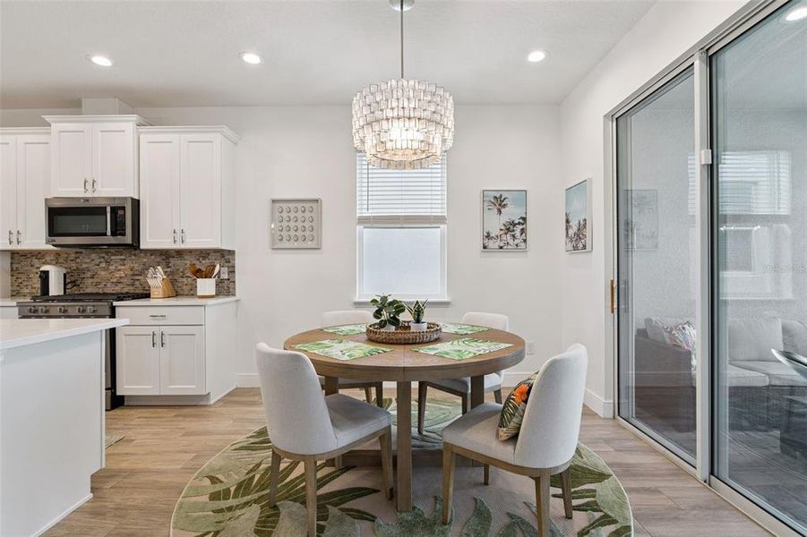 Furnished interior view inside a new home in , Winter Garden (Image 12).