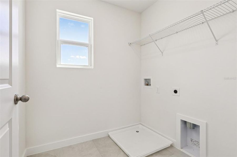 Spacious, unfurnished interior of a new home in Willowbrook North, Winter Haven (Image 33). Spacious, unfurnished interior of a new home in Willowbrook North, Winter Haven (Image 33).