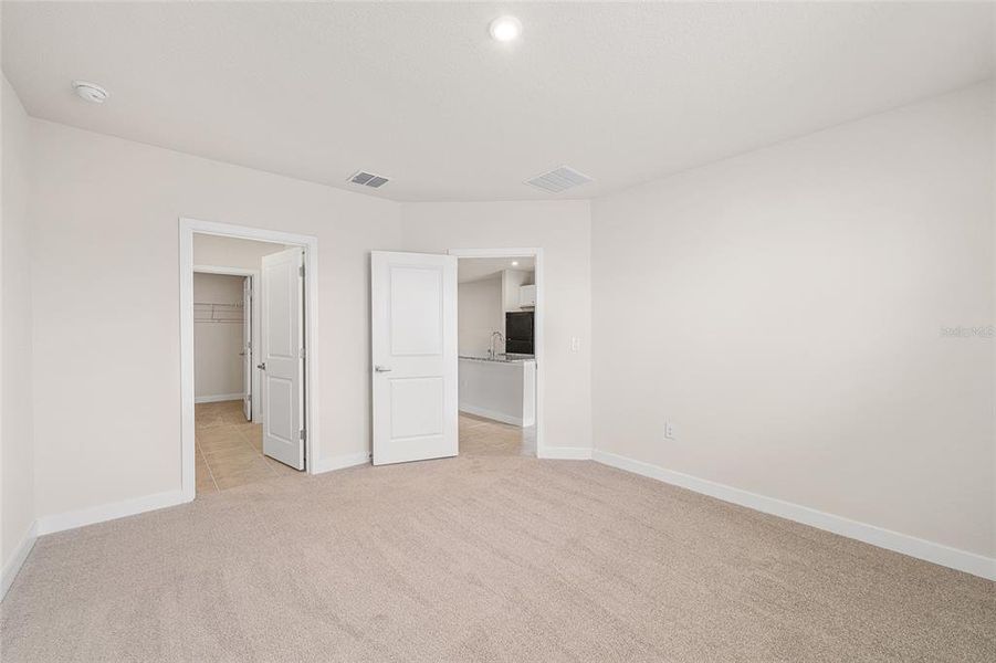 Spacious, unfurnished interior of a new home in , Lady Lake (Image 39). Spacious, unfurnished interior of a new home in , Lady Lake (Image 39).
