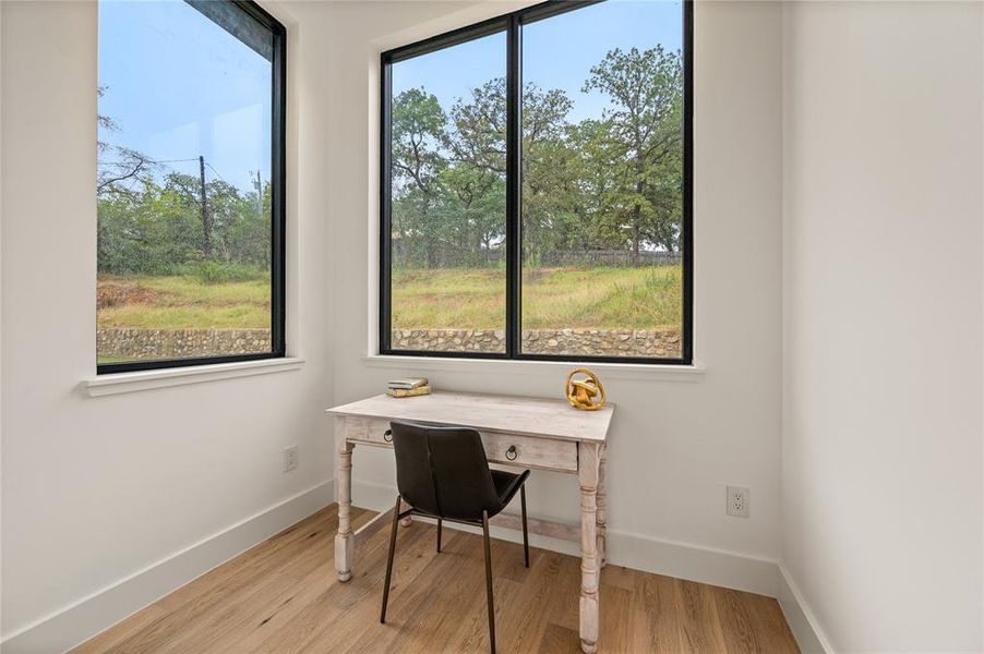 Furnished interior view inside a new home in , Southlake (Image 27).