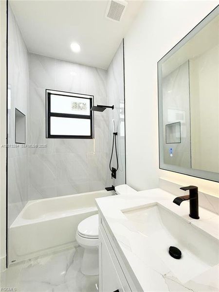 Furnished interior view inside a new home in , Lehigh Acres (Image 17).