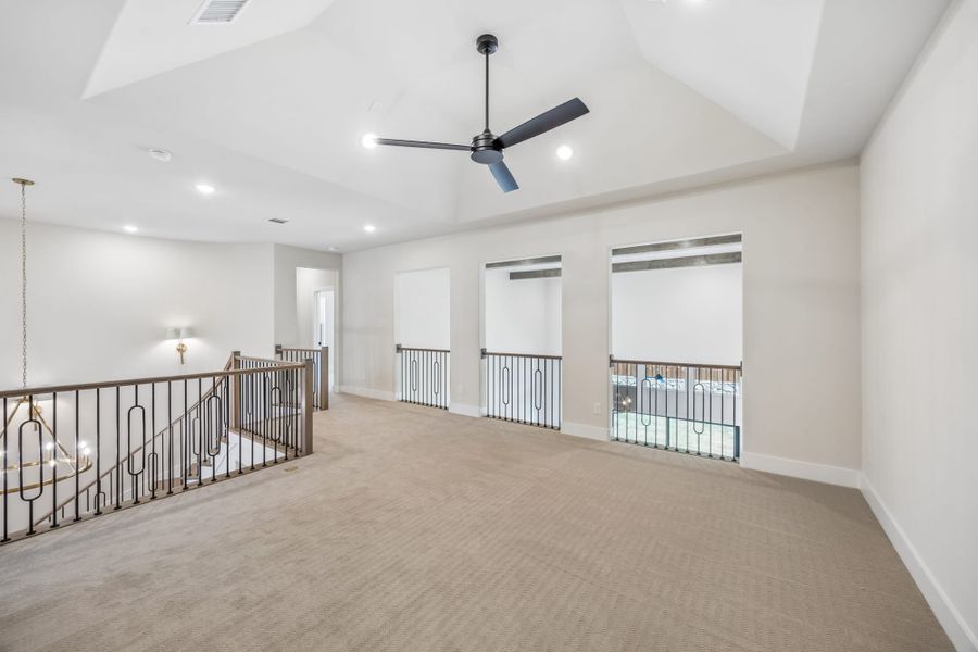 Spacious, unfurnished interior of a new home in StarView, Prosper (Image 47). Spacious, unfurnished interior of a new home in StarView, Prosper (Image 47).