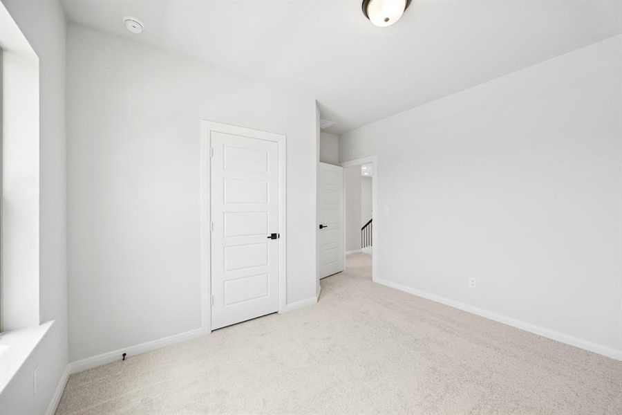 Spacious, unfurnished interior of a new home in Mantua Point Gardens, Van Alstyne (Image 21). Spacious, unfurnished interior of a new home in Mantua Point Gardens, Van Alstyne (Image 21).