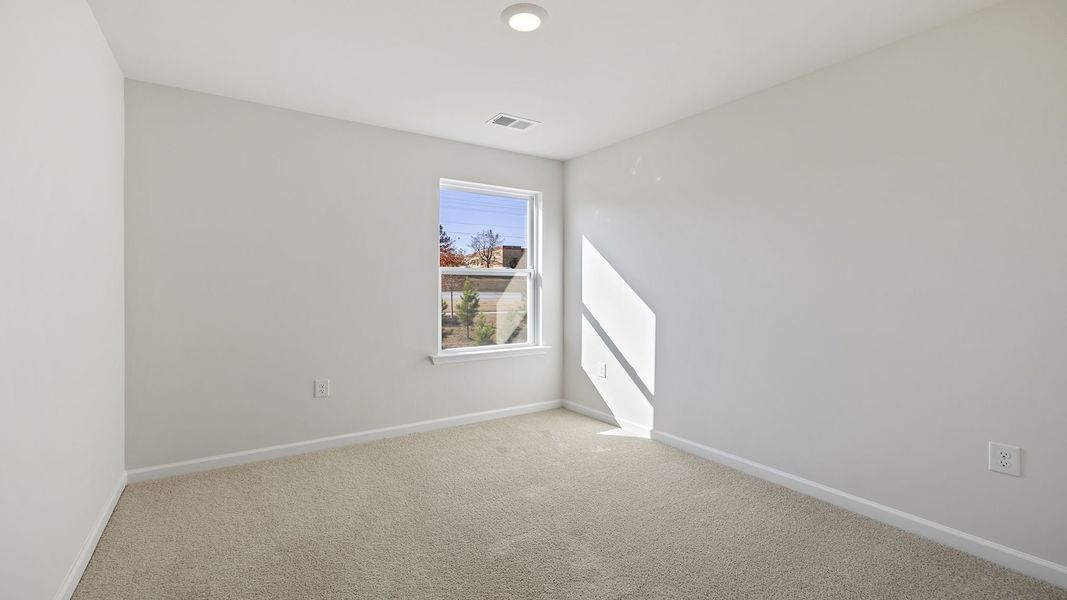 Spacious, unfurnished interior of a new home in Brookside Ridge Townhomes, Greer (Image 23).