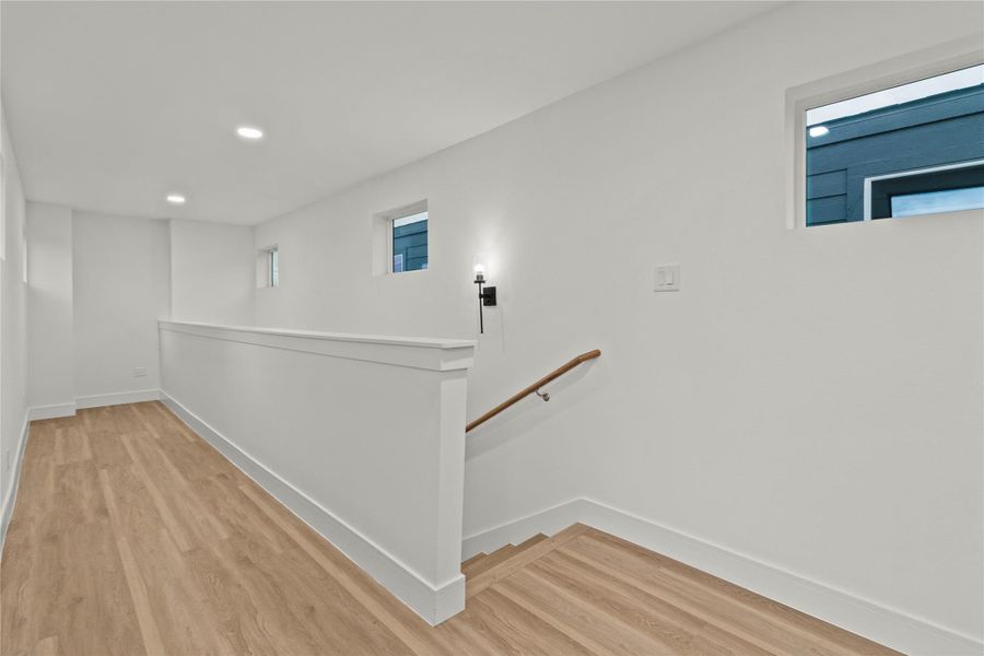 Spacious, unfurnished interior of a new home in , Houston (Image 19).