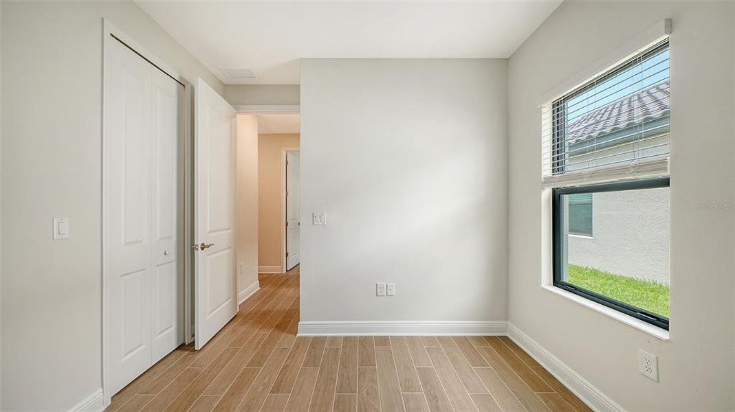 Spacious, unfurnished interior of a new home in Vicenza Real Estate and Homes for Sale in North Venice, FL - Neal Communities, Nokomis (Image 16). Spacious, unfurnished interior of a new home in Vicenza Real Estate and Homes for Sale in North Venice, FL - Neal Communities, Nokomis (Image 16).