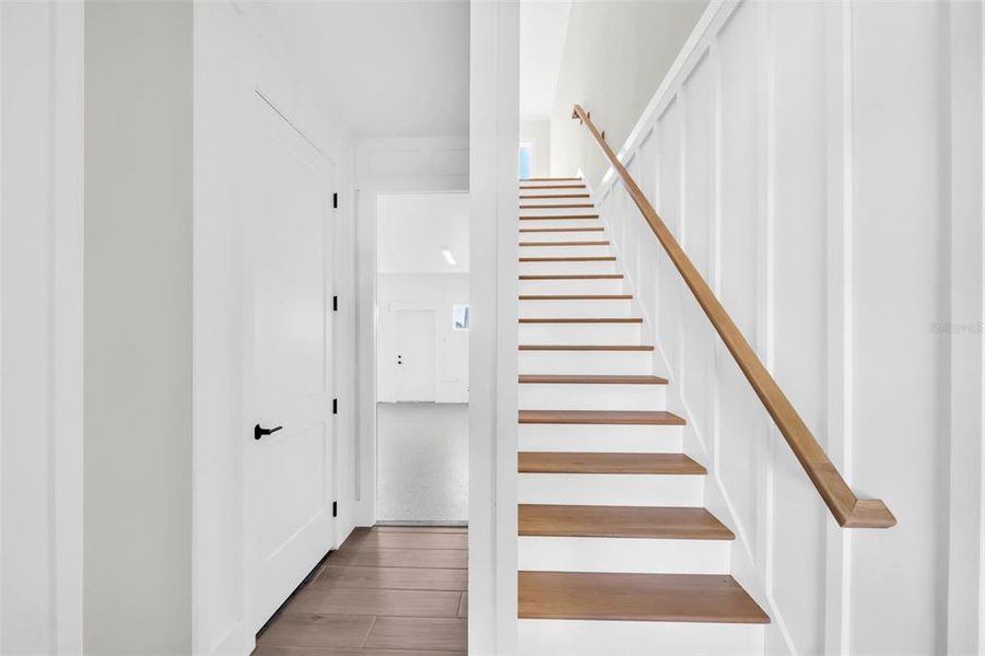 Spacious, unfurnished interior of a new home in , St. Petersburg (Image 42).