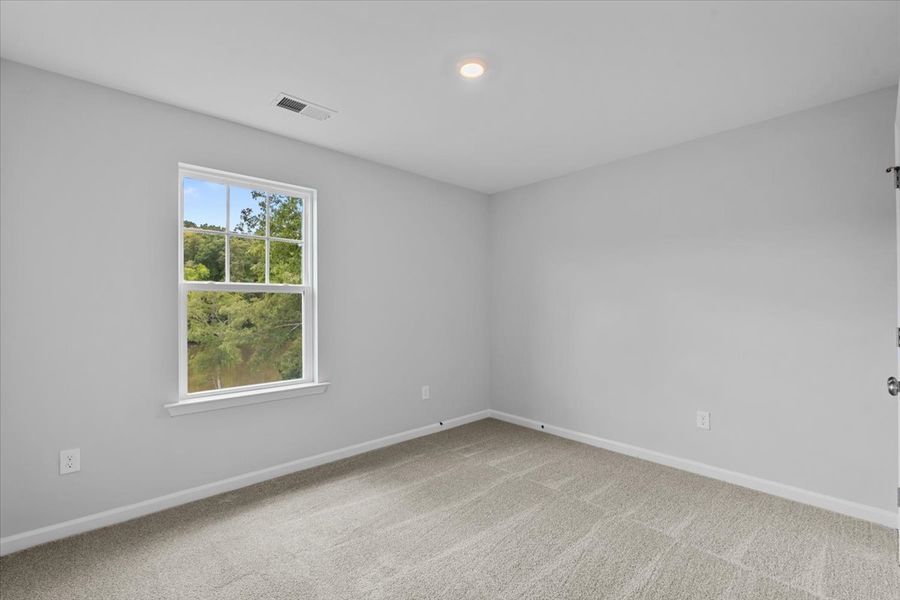 Spacious, unfurnished interior of a new home in Hanes Lake, Winston-Salem (Image 35).