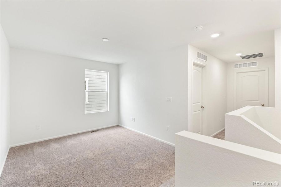 Spacious, unfurnished interior of a new home in , Watkins (Image 20).