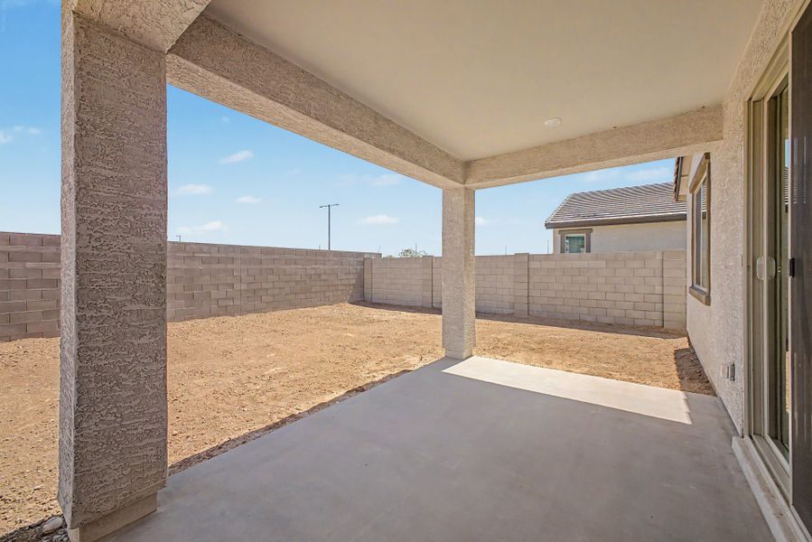 Exterior details and patio area of a home in Copper Falls, Buckeye (Image 3).
