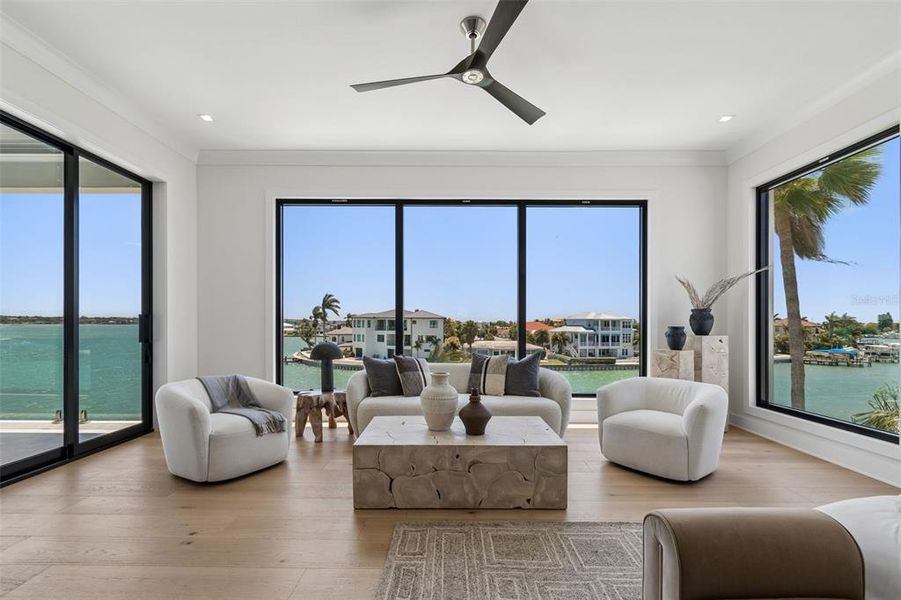 Furnished interior view inside a new home in , Belleair Beach (Image 46).