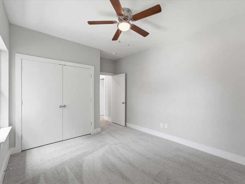 Spacious, unfurnished interior of a new home in , Houston (Image 16).