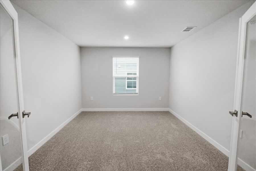 Spacious, unfurnished interior of a new home in Everly, Spartanburg (Image 18).