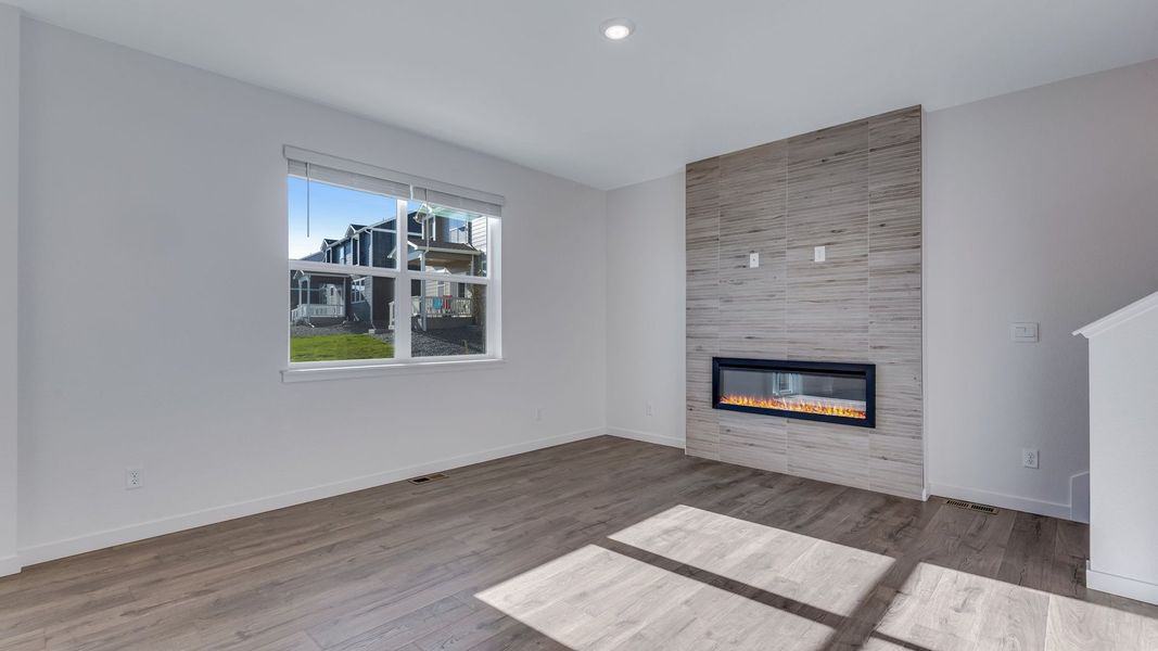 Spacious, unfurnished interior of a new home in Trails at Crowfoot, Parker (Image 13).