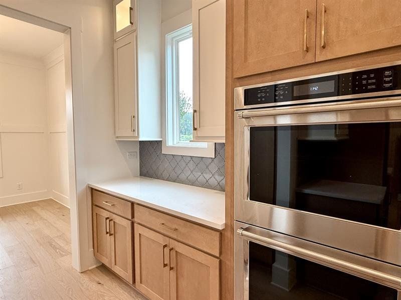 Furnished interior view inside a new home in Livingstone Park, Kennesaw (Image 16). Furnished interior view inside a new home in Livingstone Park, Kennesaw (Image 16).