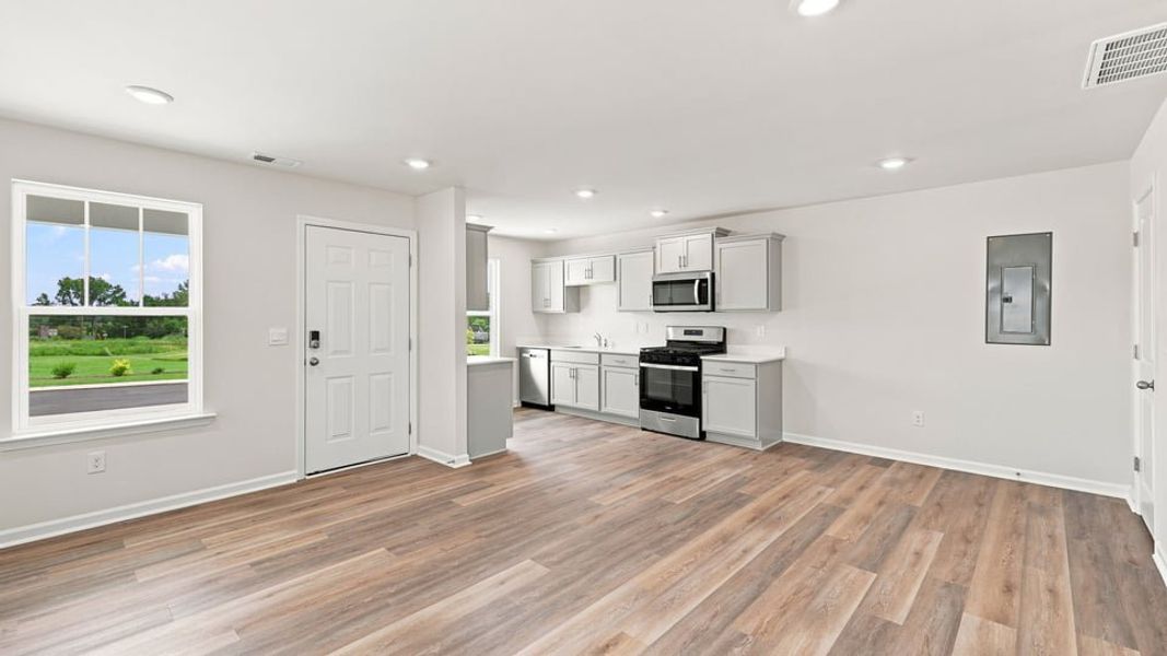 Spacious, unfurnished interior of a new home in Village 3, Woodruff (Image 17).