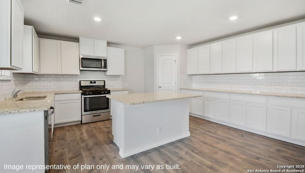 Furnished interior view inside a new home in The Canyons at Amhurst, San Antonio (Image 5).