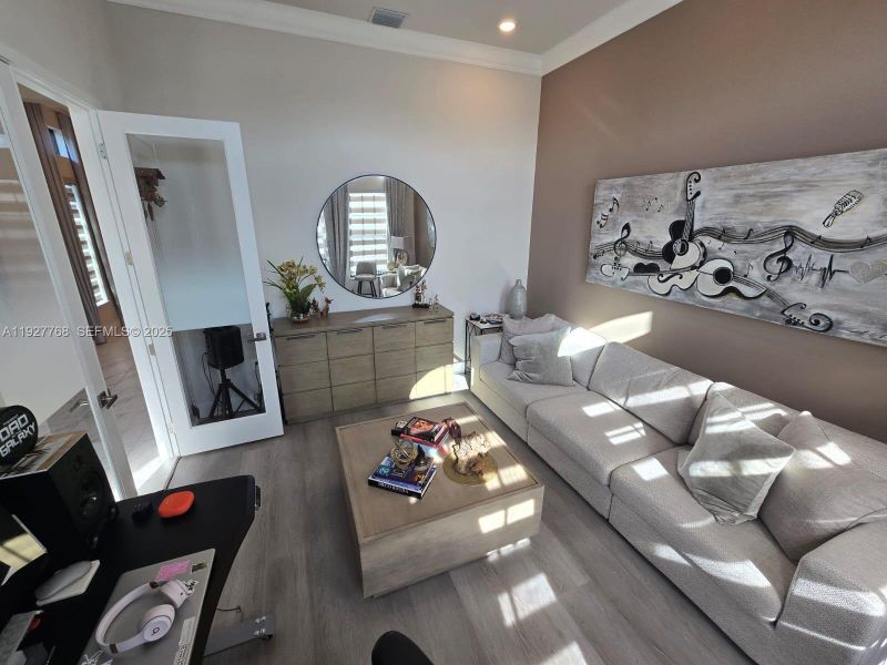 Furnished interior view inside a new home in , Parkland (Image 47). Furnished interior view inside a new home in , Parkland (Image 47).