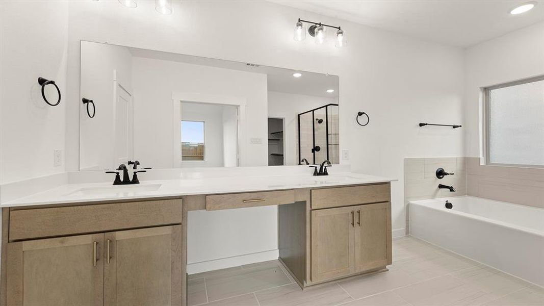 20. 1331 Burgess - Bath 20. 1331 Burgess - Bath