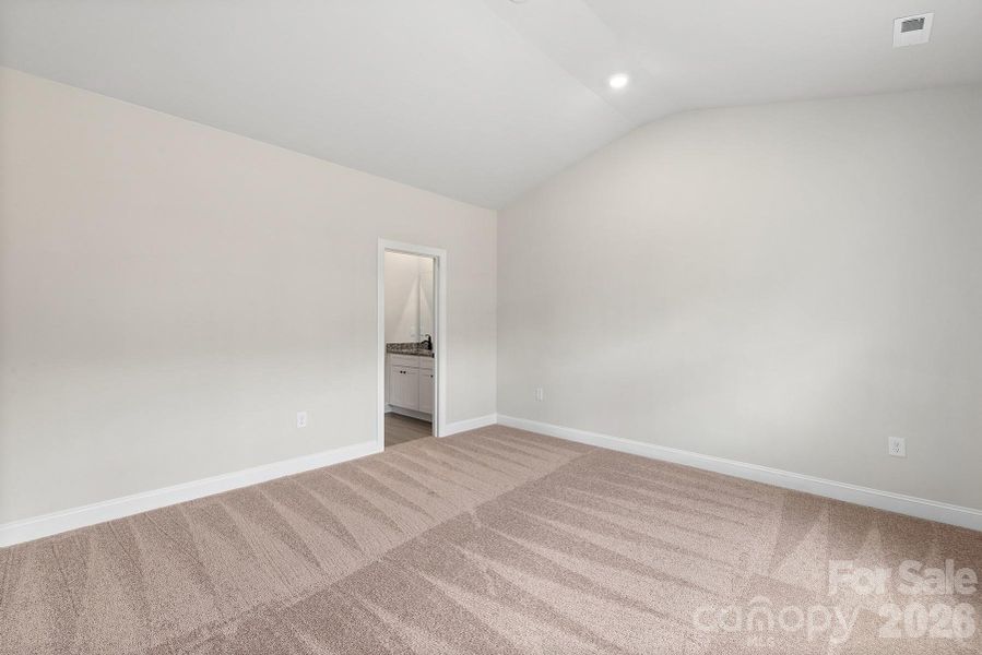 Spacious, unfurnished interior of a new home in Willow Estates, Shelby (Image 18).