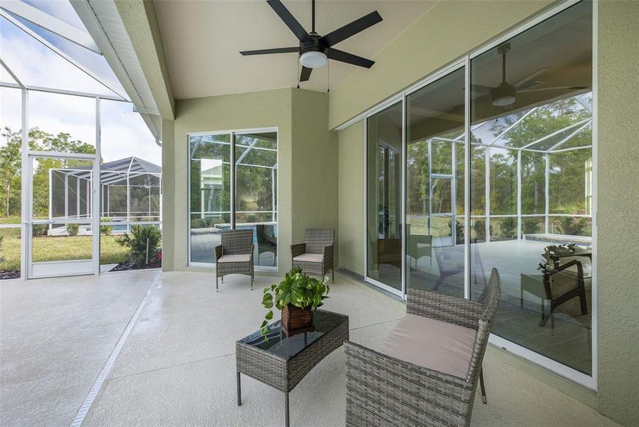 Exterior details and patio area of a home in , Homosassa (Image 30).