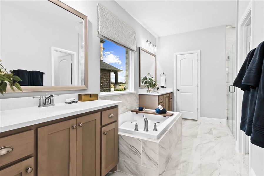 Furnished interior view inside a new home in Keeneland, Aubrey (Image 16).