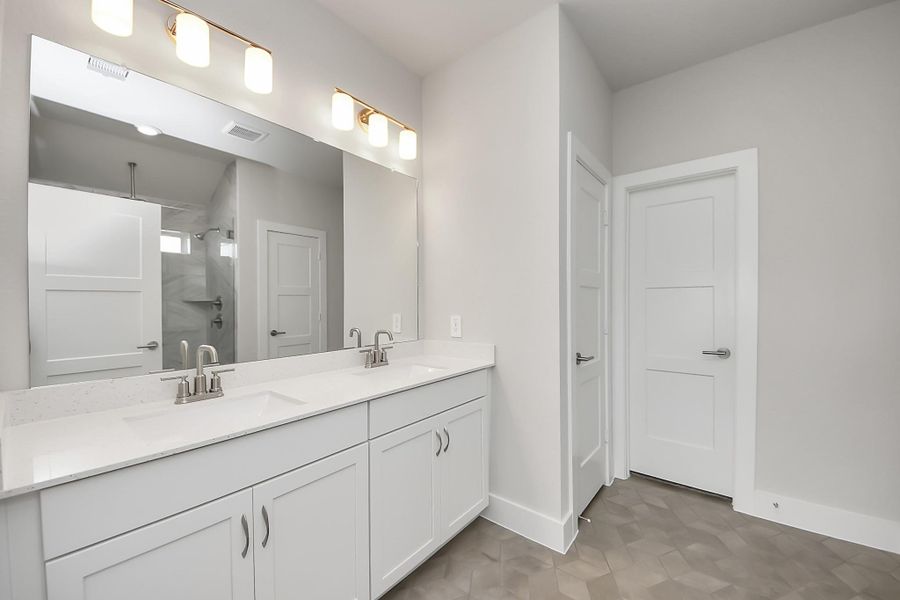 Furnished interior view inside a new home in Laurel Landing: Landmark Collection, Alvin (Image 12). Furnished interior view inside a new home in Laurel Landing: Landmark Collection, Alvin (Image 12).