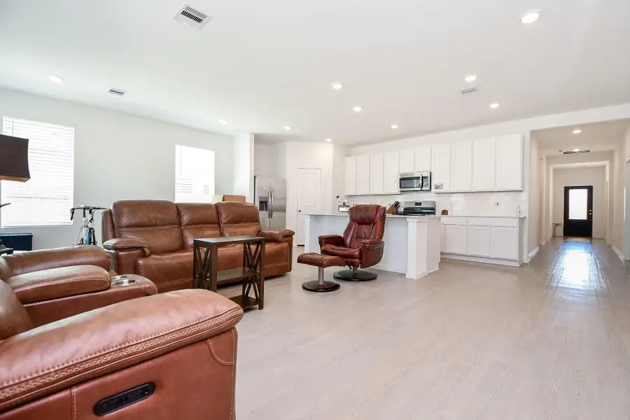 Furnished interior view inside a new home in Anniston, Katy (Image 10). Furnished interior view inside a new home in Anniston, Katy (Image 10).