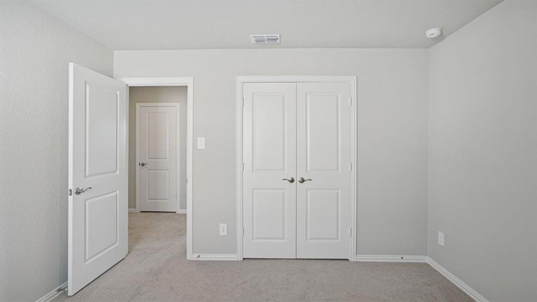 Photo is not of the actual home, but is an inspirational photo of builder’s model home and may depict options, furnishings, and/or decorator features that are not included.