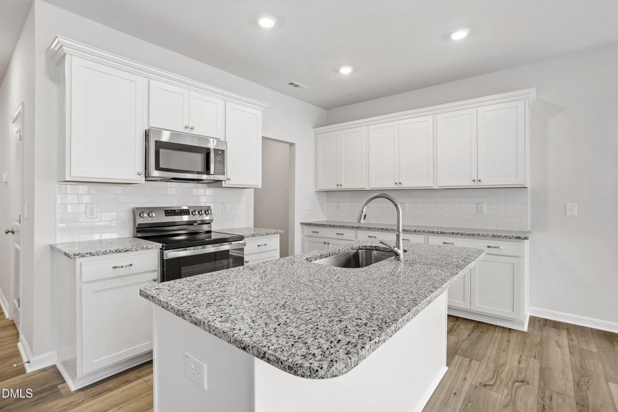 11-203 Central Townes Wy [2591654]_11