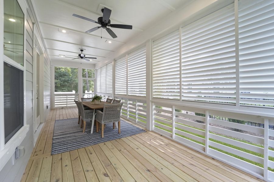 Spacious, unfurnished interior of a new home in , Hollywood (Image 22).