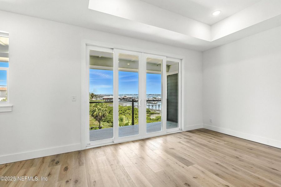 Spacious, unfurnished interior of a new home in , St. Augustine (Image 30).