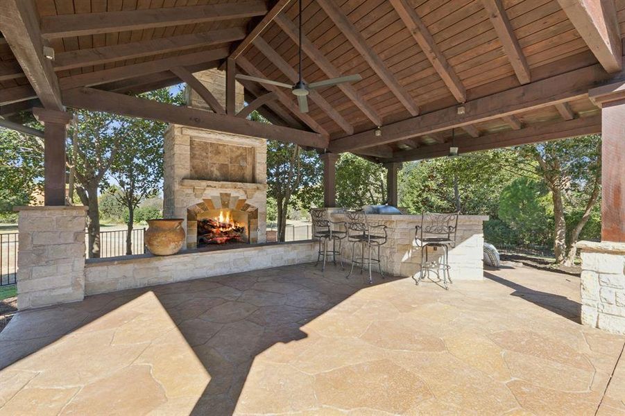 Community amenities in , Fairview (Image 32). Community amenities in , Fairview (Image 32).