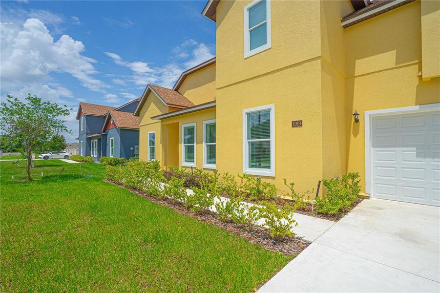 Exterior details and patio area of a home in , Sanford (Image 30).