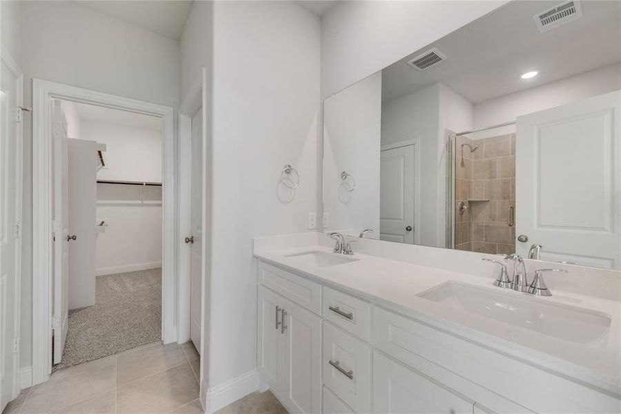 Furnished interior view inside a new home in Sicily, Princeton (Image 9).