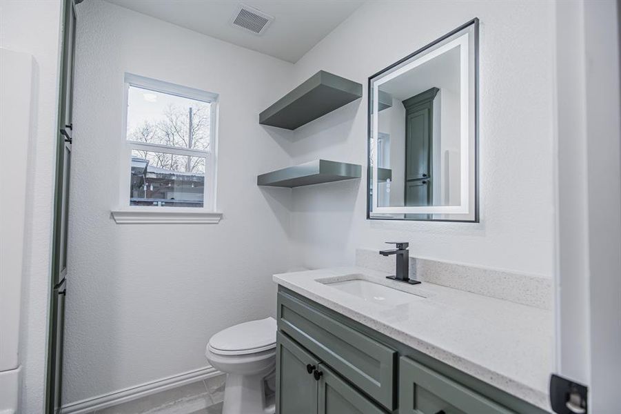 Furnished interior view inside a new home in , Hillsboro (Image 5).
