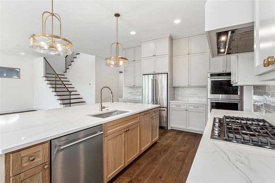 Furnished interior view inside a new home in , Dallas (Image 4).