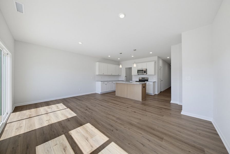 Spacious, unfurnished interior of a new home in Sweetbrier, Durham (Image 19).