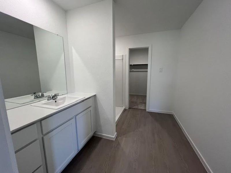 Pictures are representative of same floor plan - not actual home Pictures are representative of same floor plan - not actual home