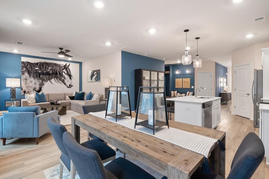 Furnished interior view inside a new home in Chapel Hill, Newnan (Image 16).