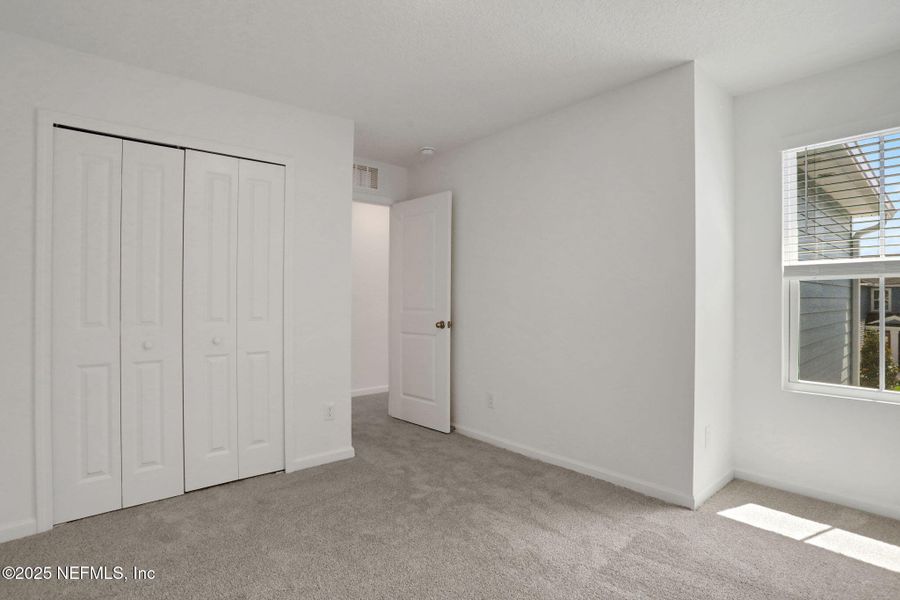 Spacious, unfurnished interior of a new home in , Middleburg (Image 26). Spacious, unfurnished interior of a new home in , Middleburg (Image 26).