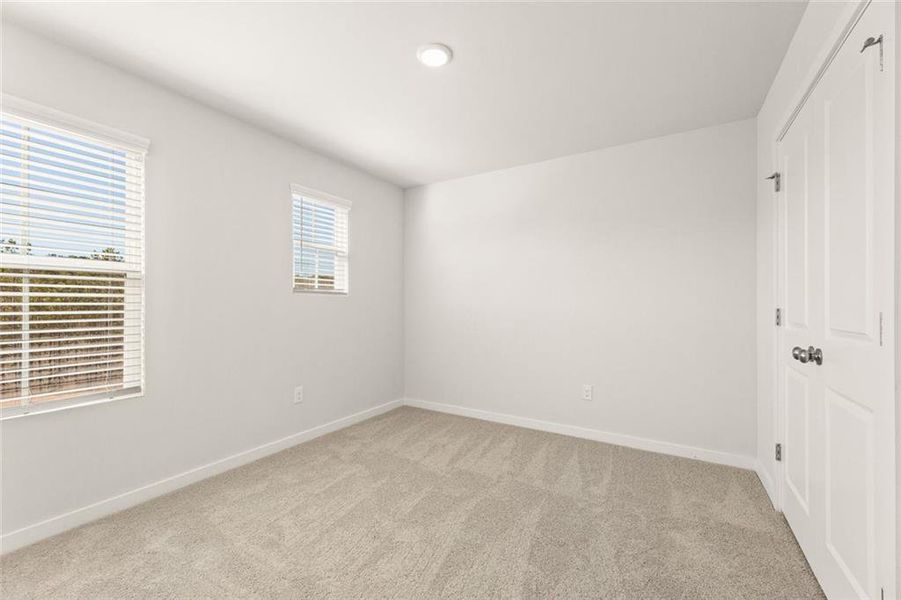 Spacious, unfurnished interior of a new home in Belleview Manor, Fairburn (Image 14).
