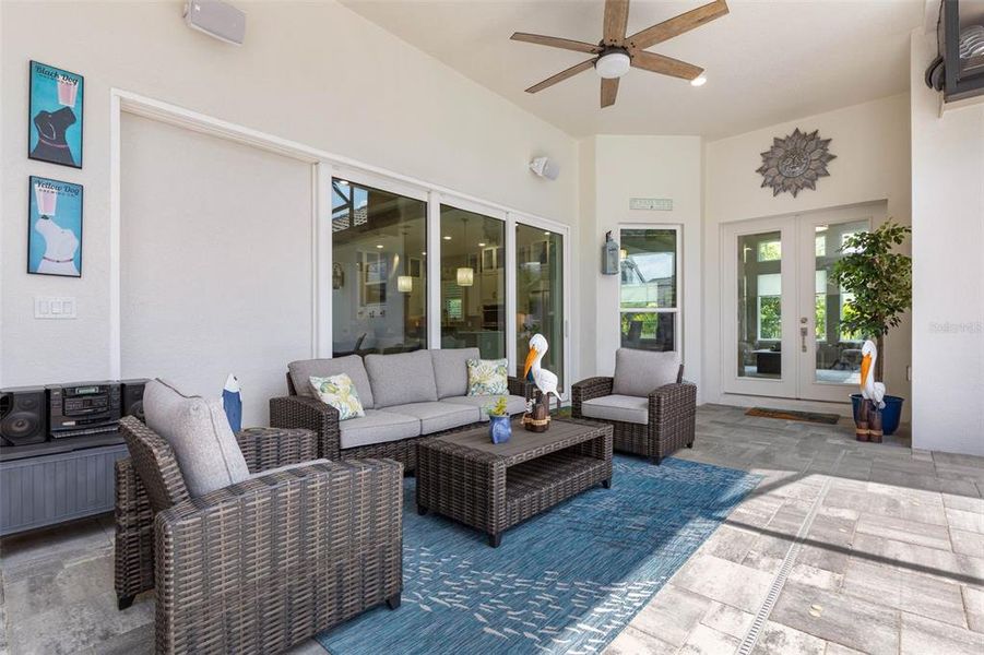 Image 58 of a home in Toscana.