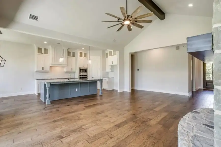 Representative furnished interior of a home built from the The Rhett by Elmwood Custom Homes in Byrum Ranch, Maypearl (Image 28).