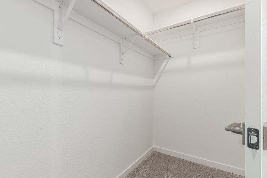 Spacious, unfurnished interior of a new home in Parkside at Victory Ridge, Colorado Springs (Image 19).