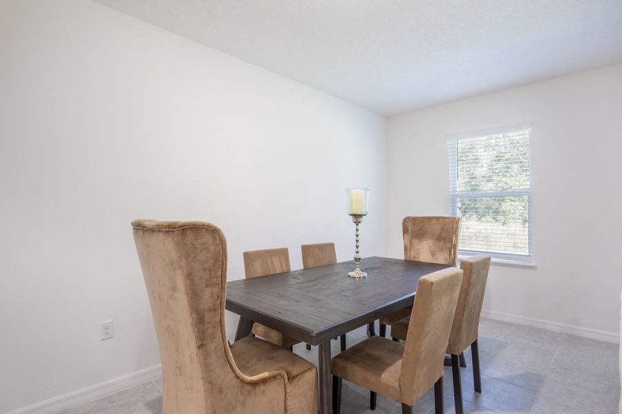 Representative furnished interior of a home built from the Willow by Maronda Homes in Englewood, Englewood (Image 17).
