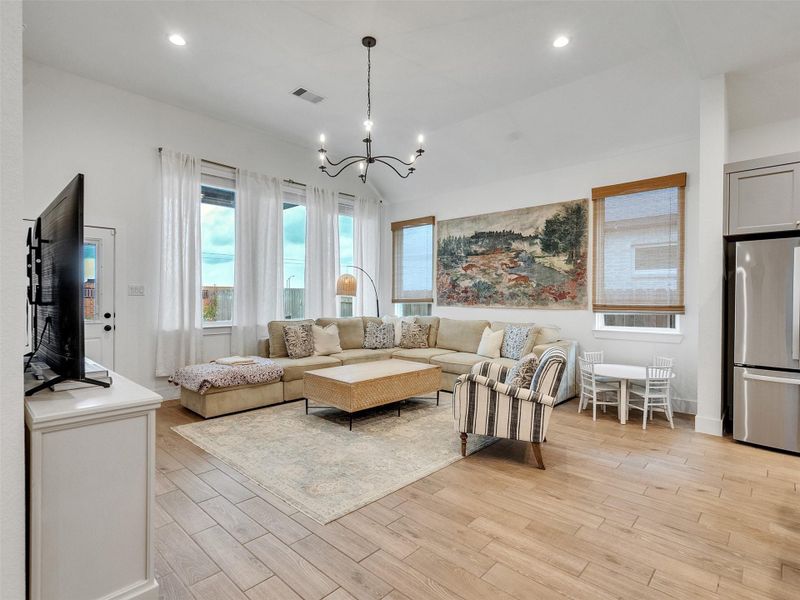 Furnished interior view inside a new home in , Katy (Image 12).