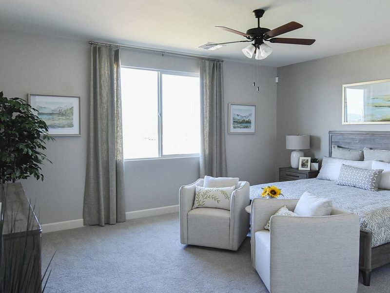 Representative furnished interior of a home built from the The Summit by Davidson Homes LLC in Morningstar, Prescott Valley (Image 35).