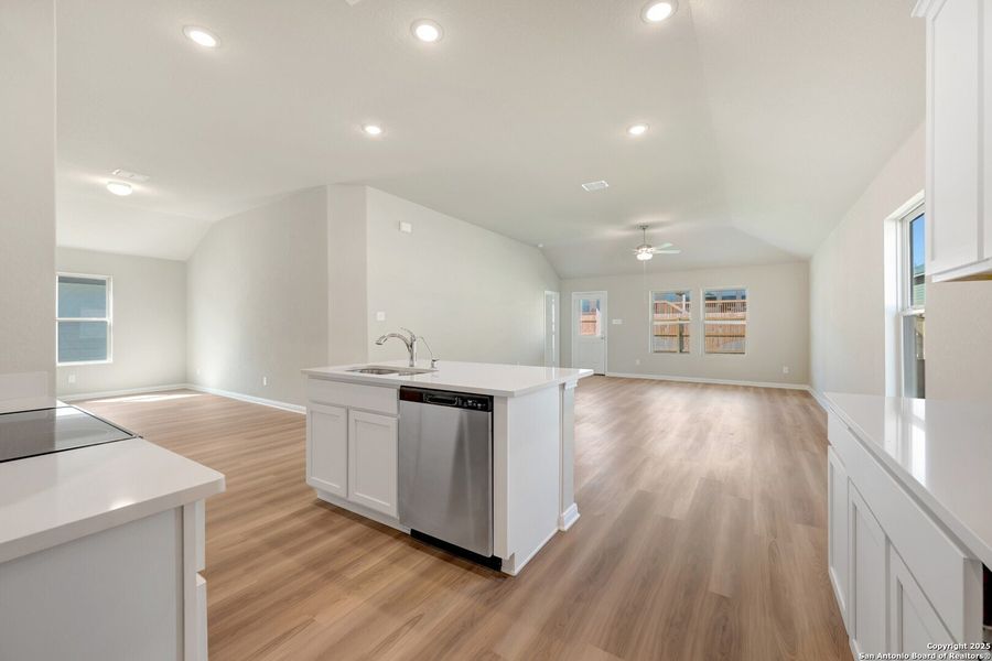 Furnished interior view inside a new home in Greenspoint Heights, Seguin (Image 6). Furnished interior view inside a new home in Greenspoint Heights, Seguin (Image 6).